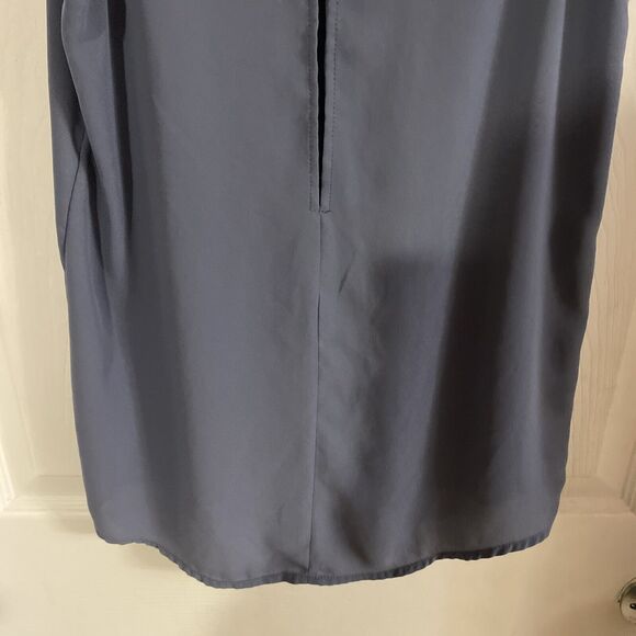 BKE Red Blouse Women’s Small Sleeveless Scoop Neck Blue Slit Back - Picture 10 of 12